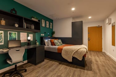 1 bed studio, Whitelock Street, Woodhouse, Leeds, LS71EH - Image 1